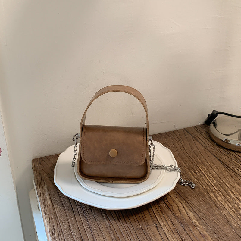Vintage-Inspired Leather Handbag