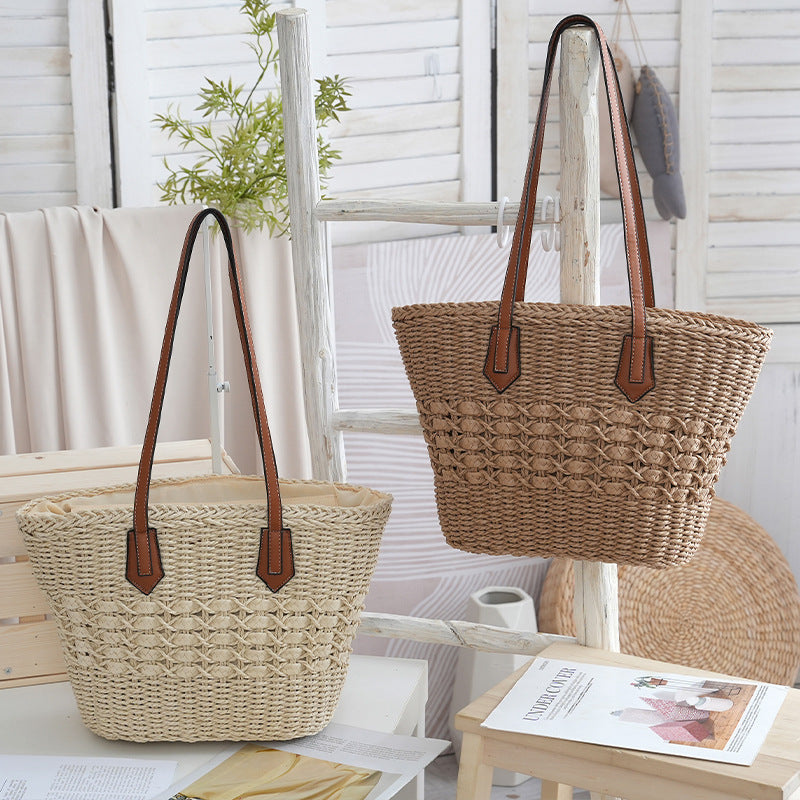 Handmade shopping and beach bag made from natural materials Stornfield