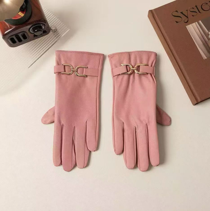 Elegant Leather Gloves with Chain Detail Stornfield
