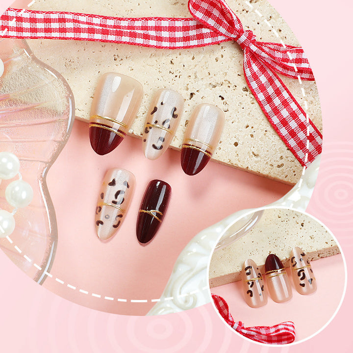 Stylish Press-On Nail Set with Metallic Accents