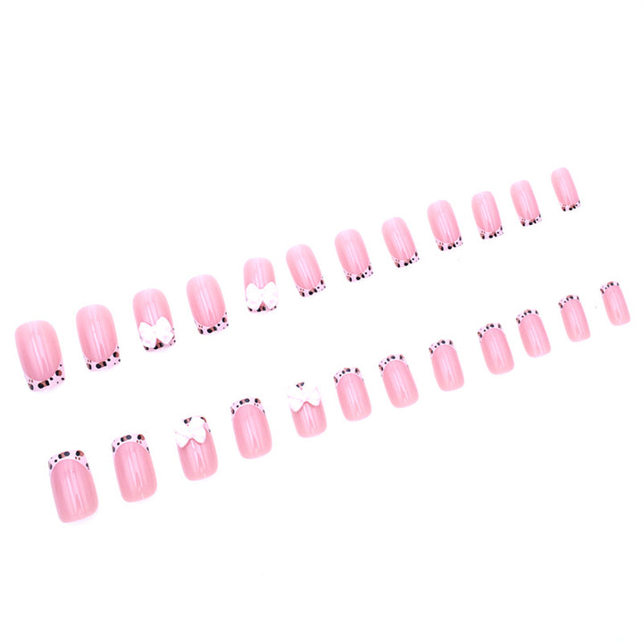 Floral-Themed Nail Art Stornfield