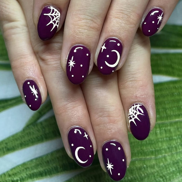 Whimsical Halloween-Themed Nail Art Stornfield
