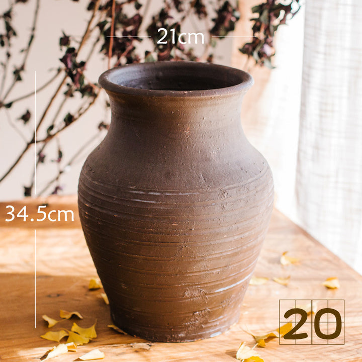 Rustic ceramic pot with handmade design Stornfield