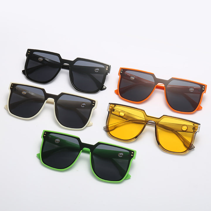 Women striking sunglasses with a distinctive geometric frame Stornfield