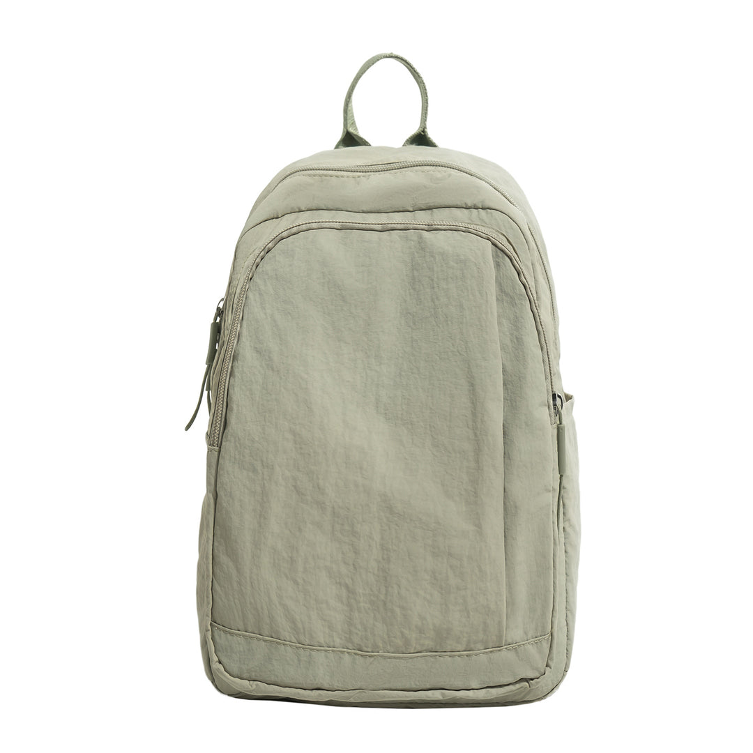 Spacious and Lightweight Everyday Backpack Stornfield