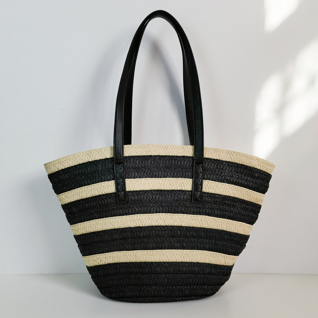 Stable and Stylish Wicker Bag Stornfield