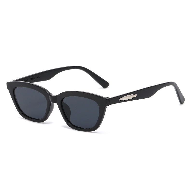 Women's fashionable Cat-Eye sunglasses with transparent frame and mirrored lenses Stornfield