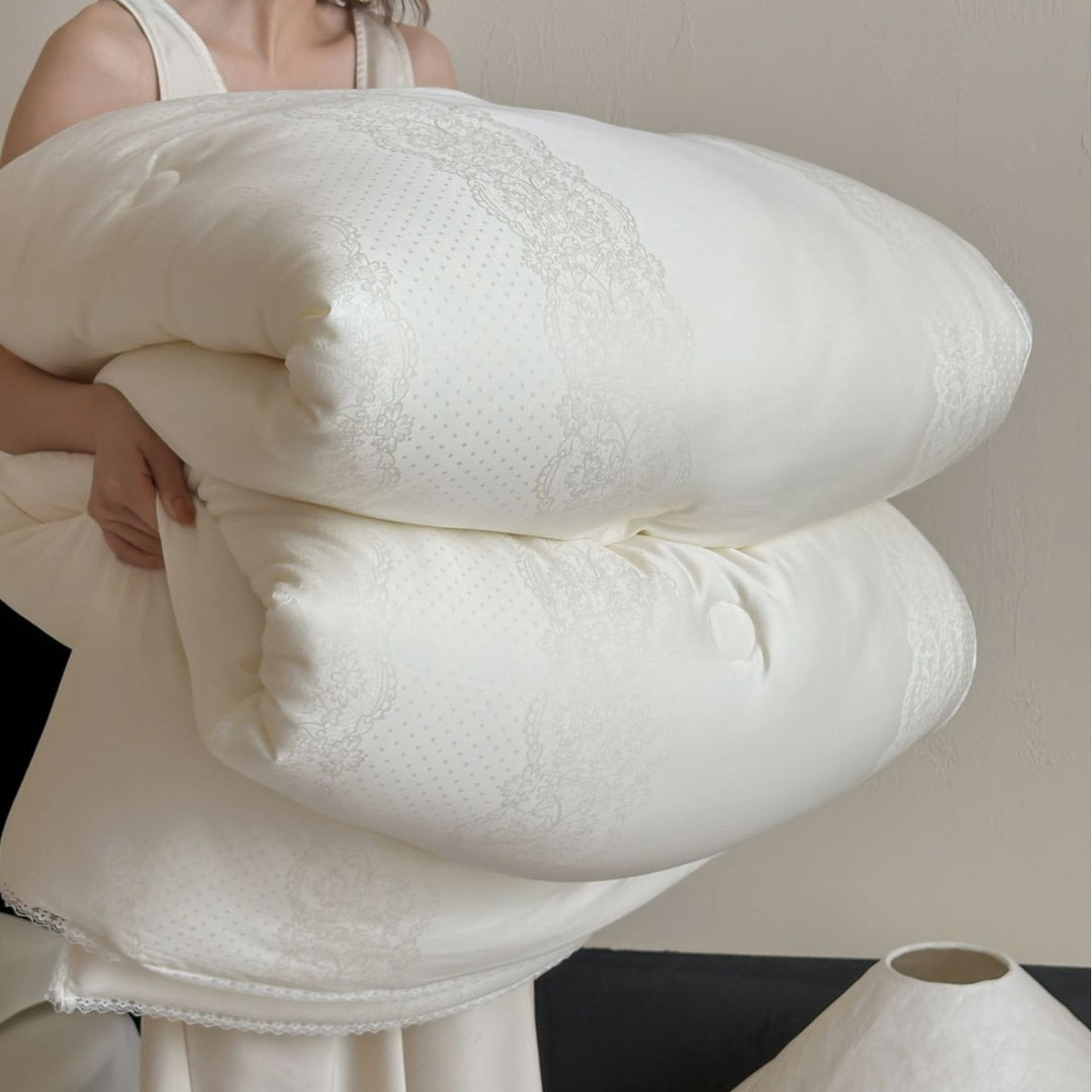 Luxury Quilted Lace Jacquard Comforter Duvet Insert
