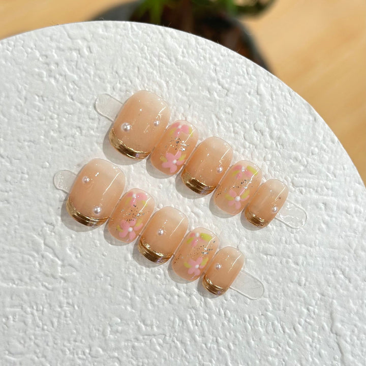 Floral-Accent Press-On Nail Set