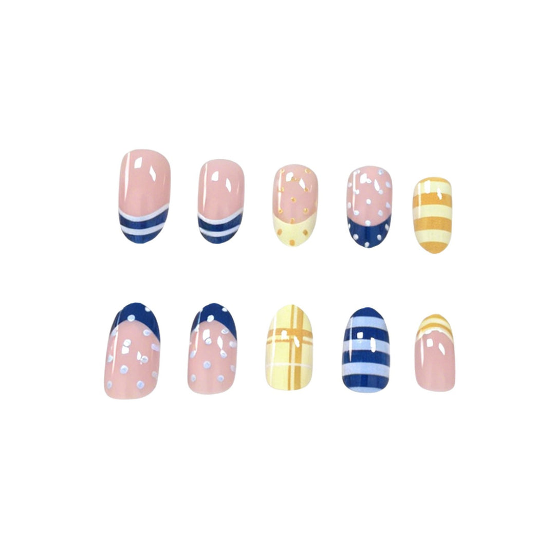 Trendy Geometric Nail Art Stornfield
