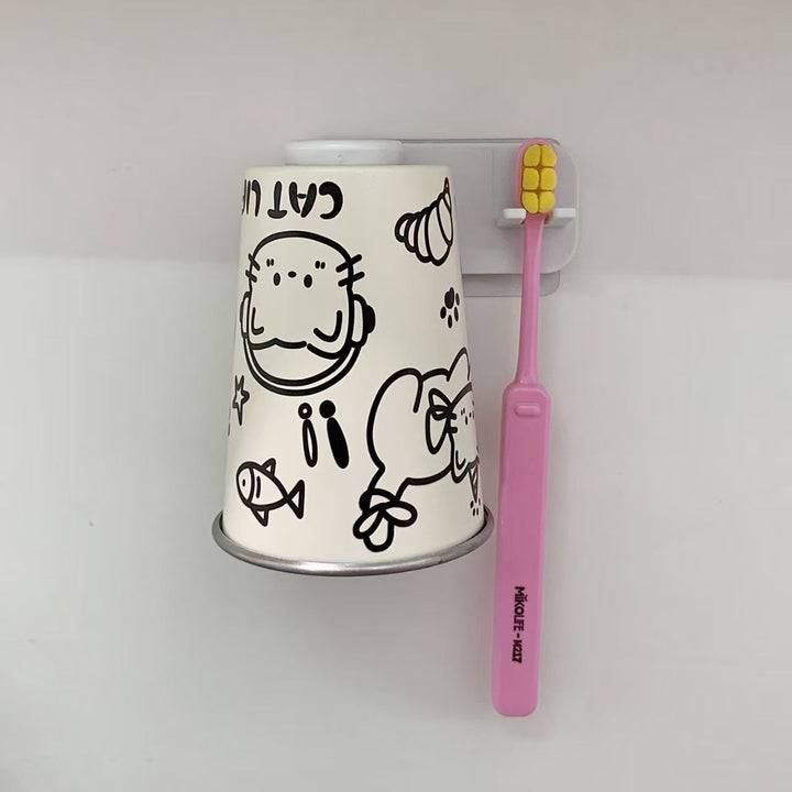 Wall-mounted toothbrush holder with playful animal design Stornfield