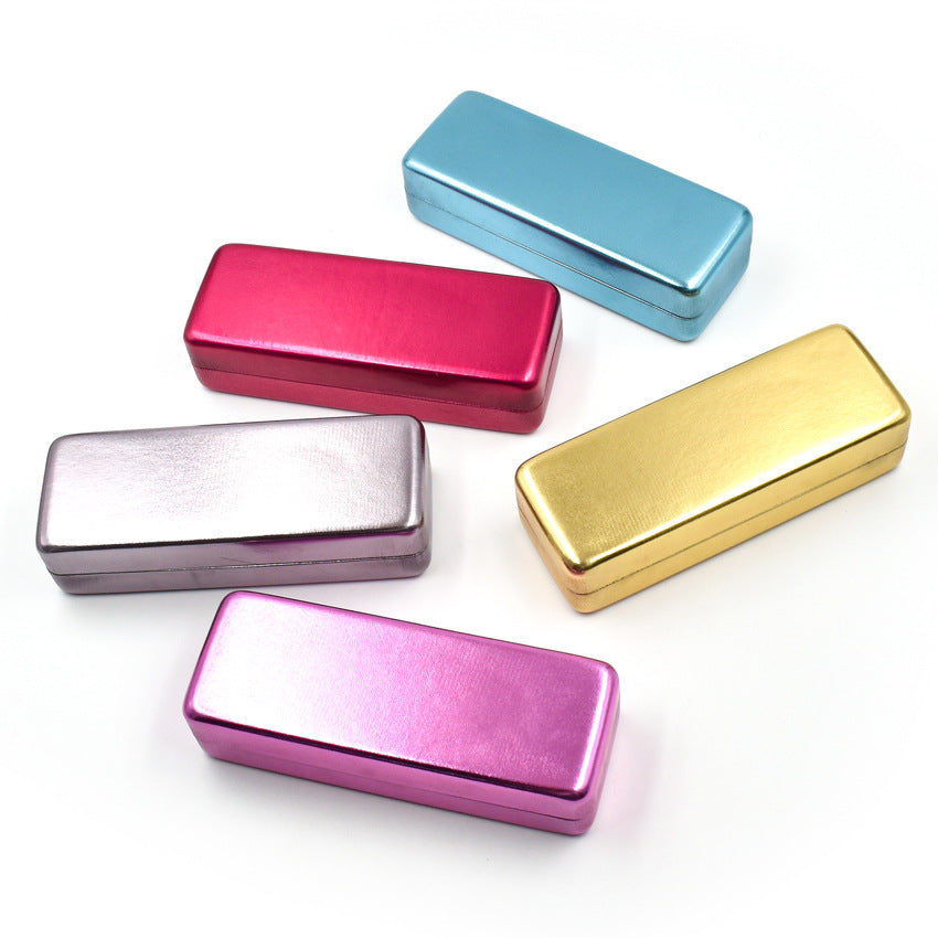 Stylish Protective Eyewear Case Stornfield