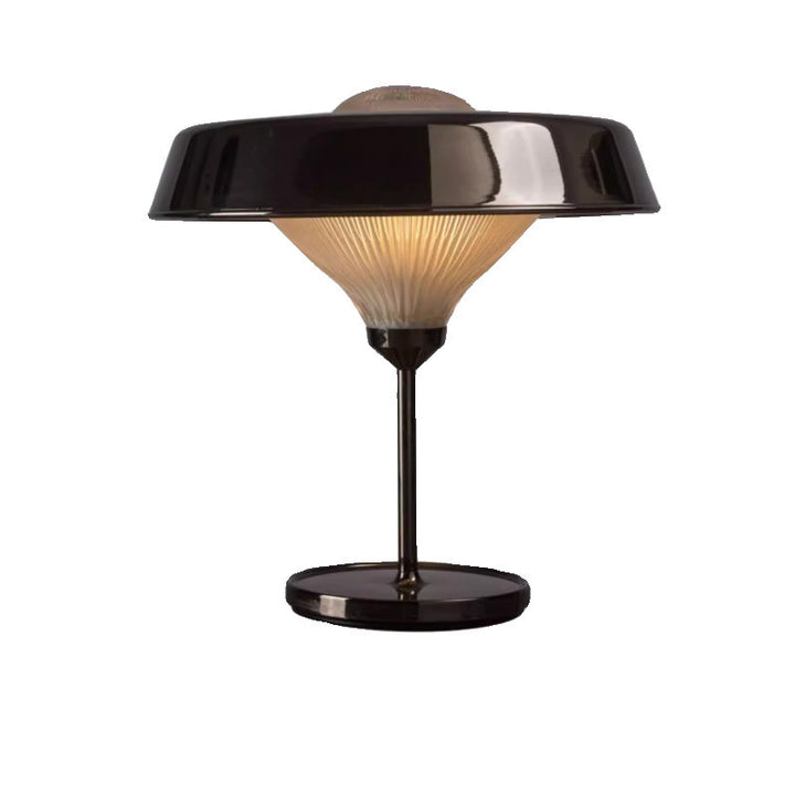 Modern Shell-Shaped Table Lamp