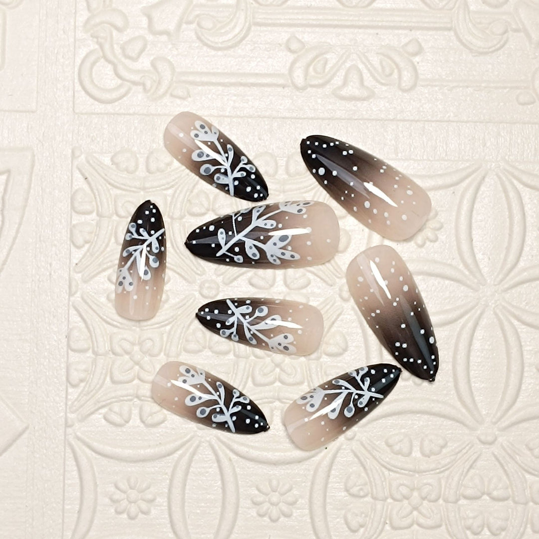 Elegant Ombre Floral Press-On Nail Set Stornfield