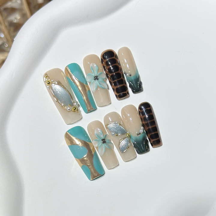 Artistic Press-On Nail Art Set with Floral and Geometric Designs Stornfield