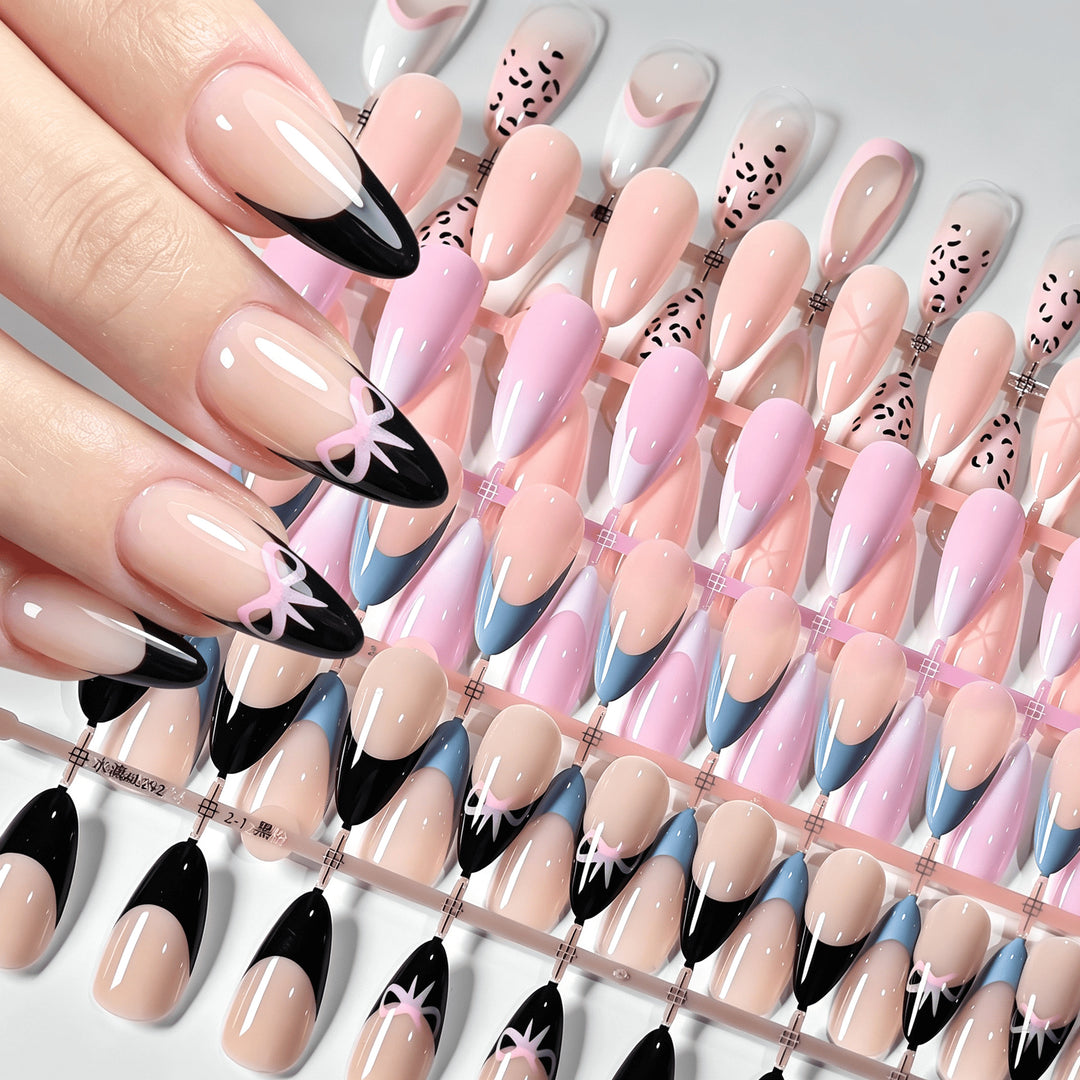Removable Press-On Nail Set with Decorative Designs Stornfield