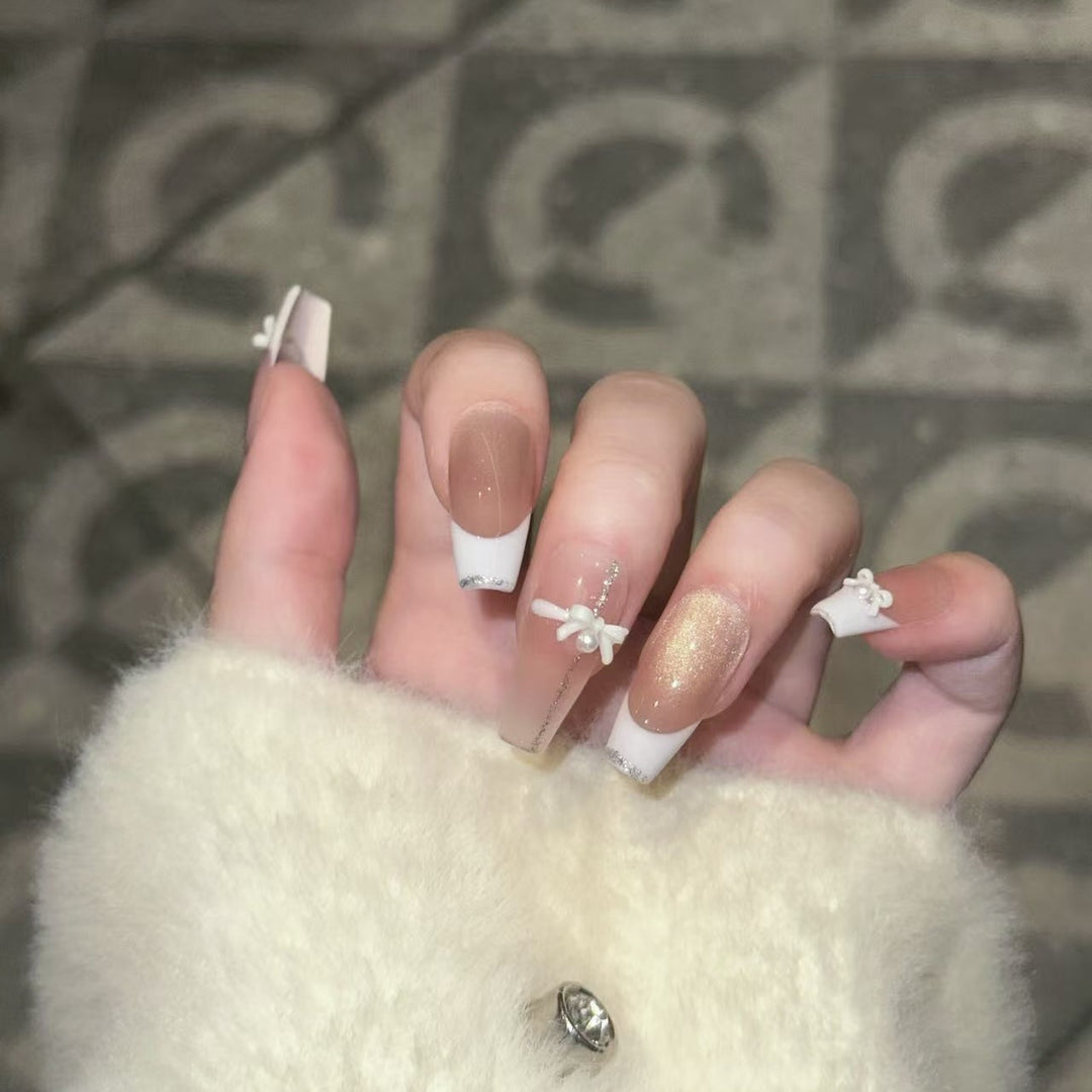 Elegant Reusable Press-On Nail Art Set with Pearl and Glitter Accents Stornfield