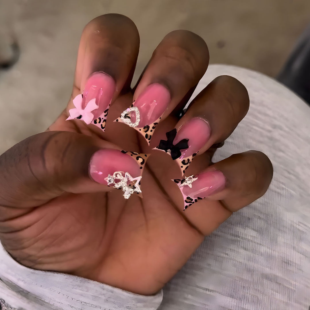 Decorative Thematic Press-On Nail Set Stornfield