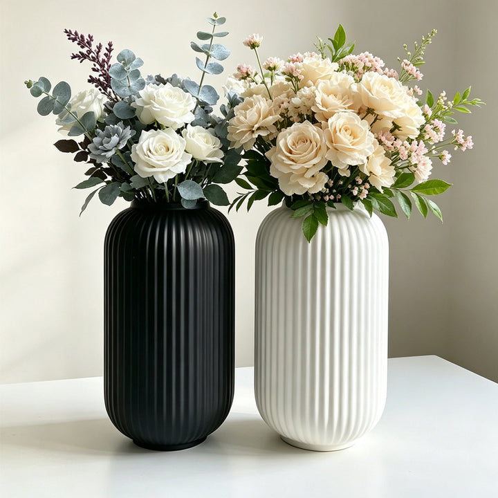Elegant Ribbed Ceramic Decorative Vase Stornfeild