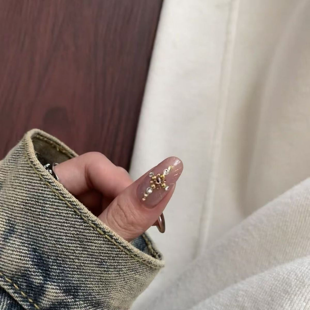 Trendy Press-On Nail Art Stornfield
