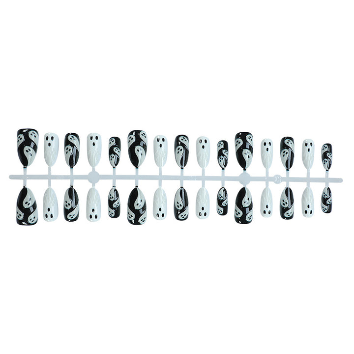 Ghost-Inspired 3D Press-On Nail Art Stornfield