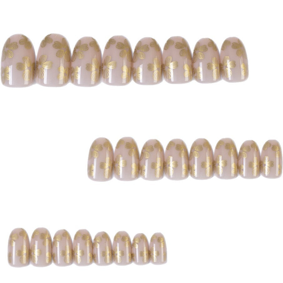 Artificial Nails in Delicate Flower Design Stornfield
