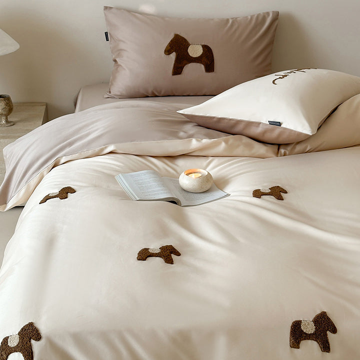 Embroidered Horse Appliqué Sateen Duvet Cover Set with Silky Microfiber Pillow Shams