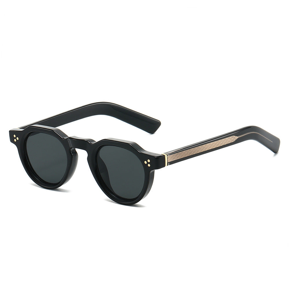 Women's fashionable sunglasses with extravagant frame and UV protection Stornfield