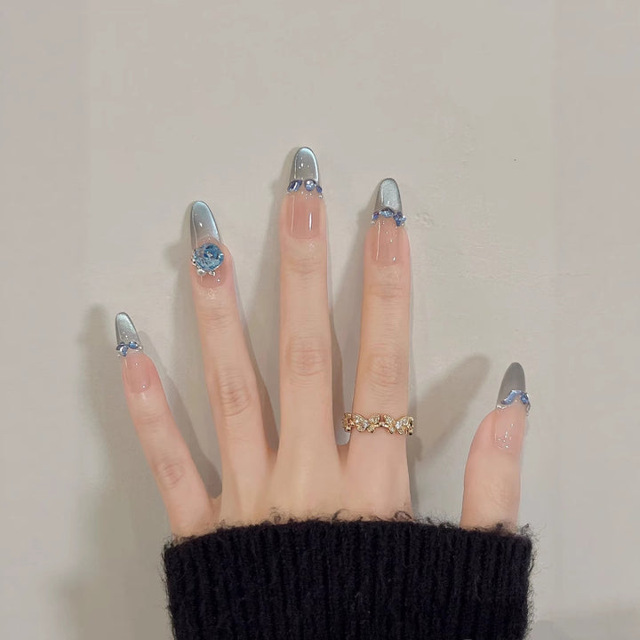 Decorative Press-On Nail Art Set with Azura Crystal Accents