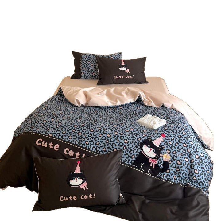 Reversible Cotton-Blend Duvet Cover Set with Embroidered Cute Cat and Leopard Print Panel