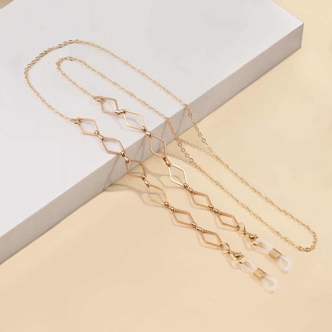 Fashion-Forward Eyewear Chain Stornfield