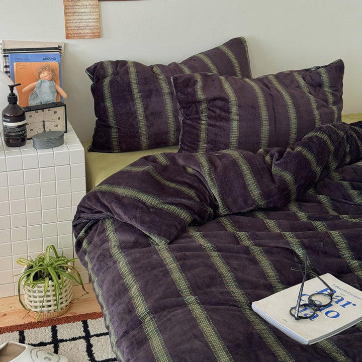 Playful Pear Patterned Fleece Blanket