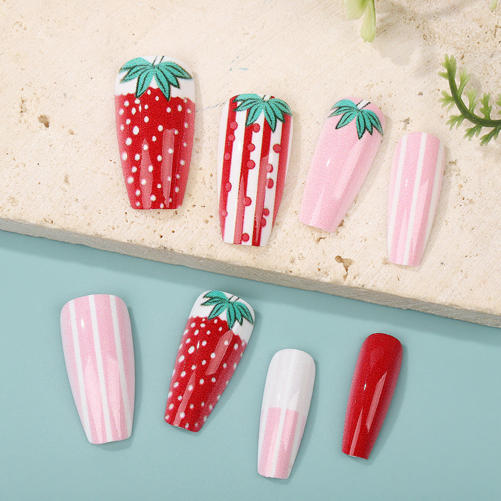 Artificial nails in romantic strawberry design Stornfield