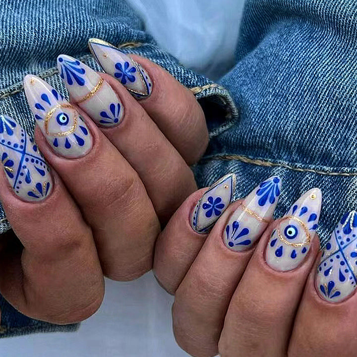 Artistic Nail Design Stornfield