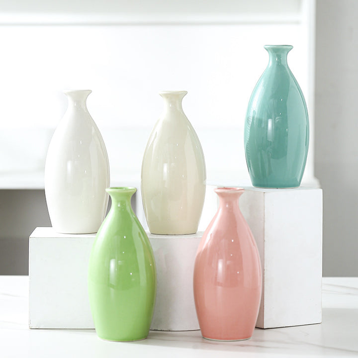 Minimalist Sculptural Ceramic Vase Stornfeild