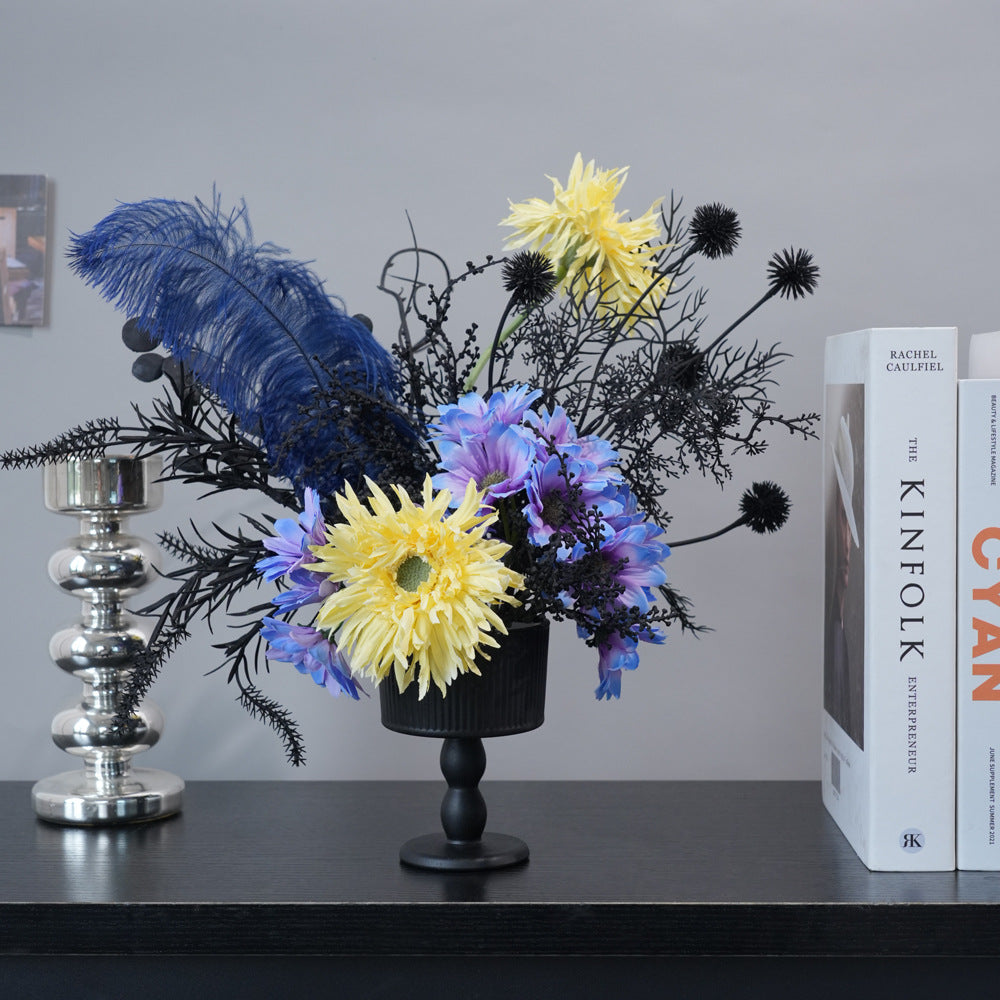 Modern Artistic Floral Centerpiece