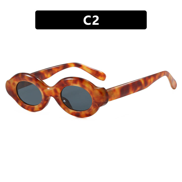 Women's sunglasses in trendy retro design with oval lenses Stornfield