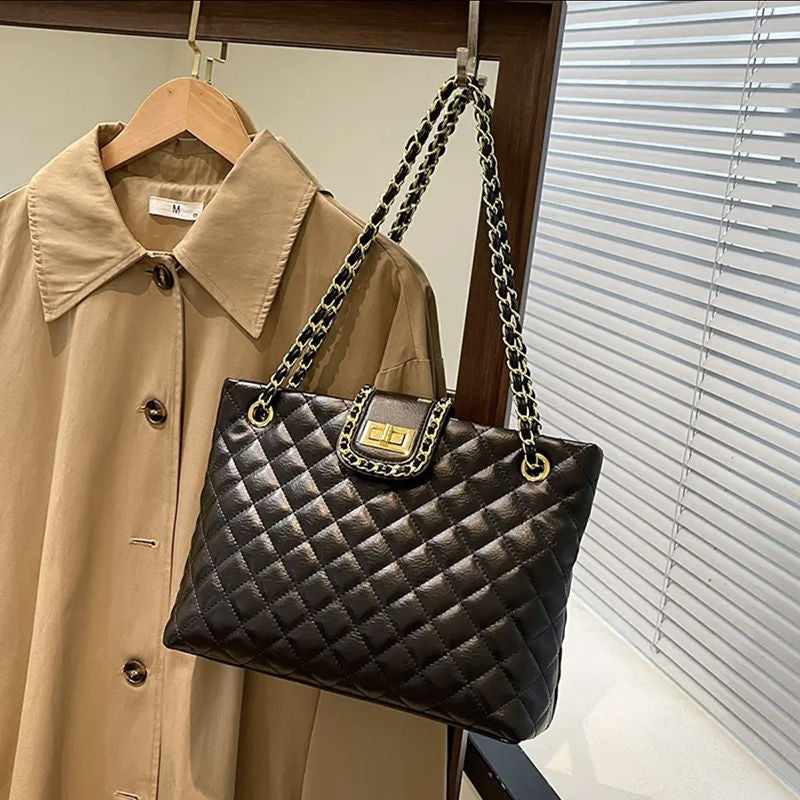 Quilted Elegance Handbag Stornfield