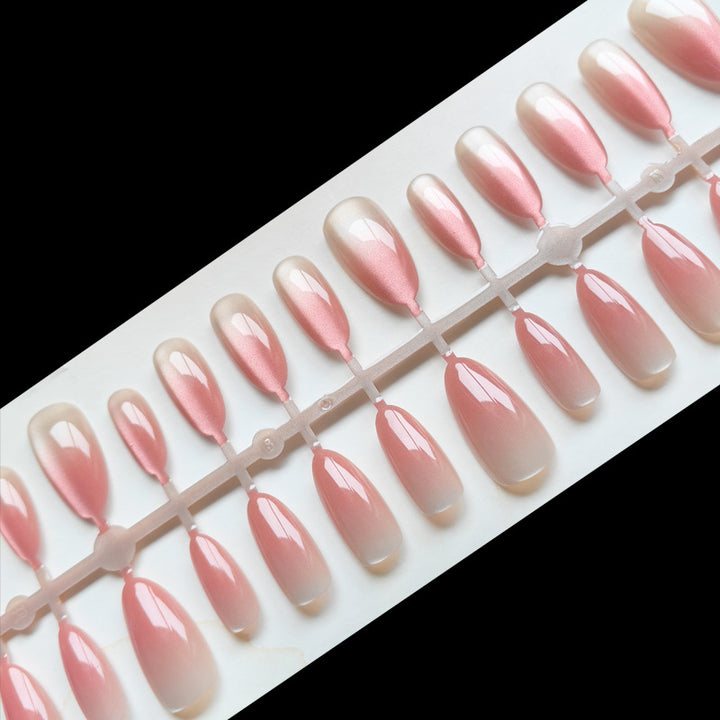 Elegant Artificial Fingernails In Gentle Ombre Look Stornfield