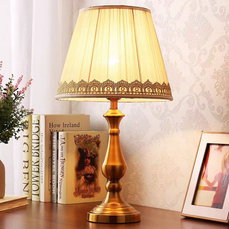 Elegant Bedside Table Light