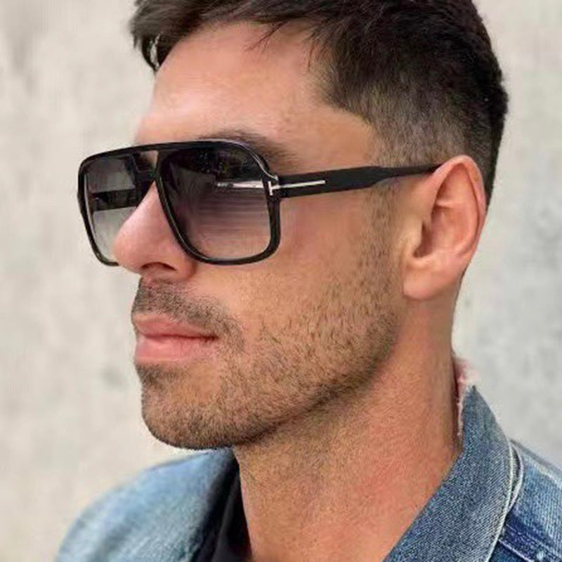 Women's stylish sunglasses in distinctive rectangular design Stornfield