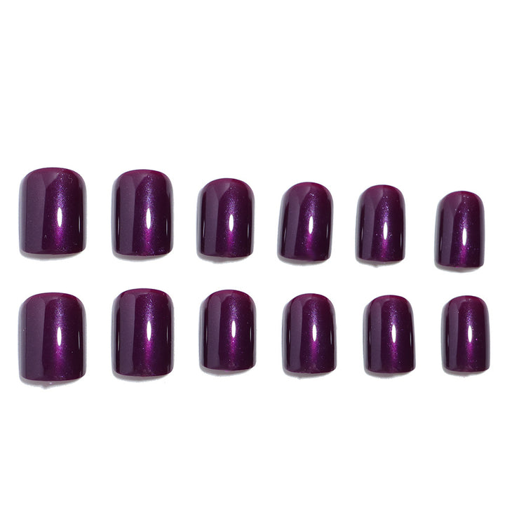 Glossy Press-On Nail Set with Elegant Design Stornfield