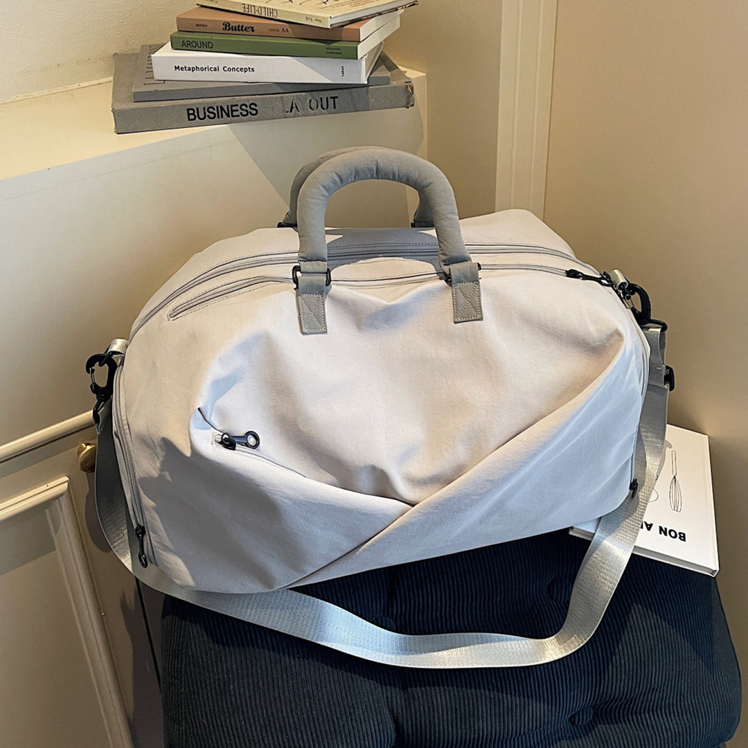 Sleek Minimalist Travel Duffel Stornfield