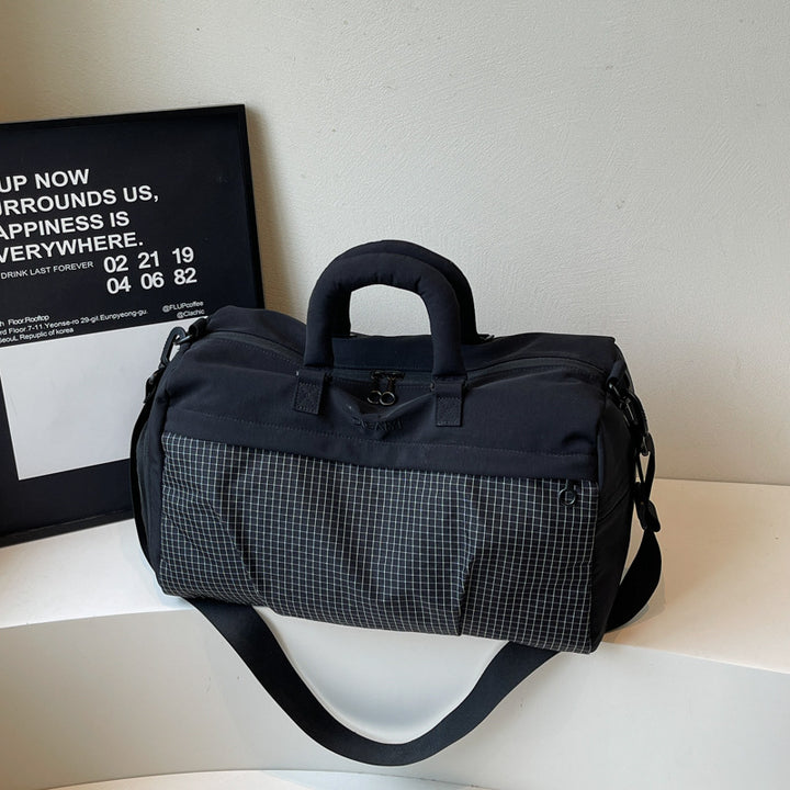 Versatile Multi-Pocket Duffel Bag