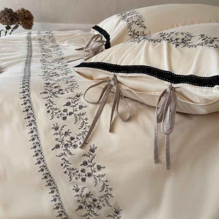 Embroidered Cotton Duvet Cover Set with Decorative Bolster and Tie-closure Pillowcases