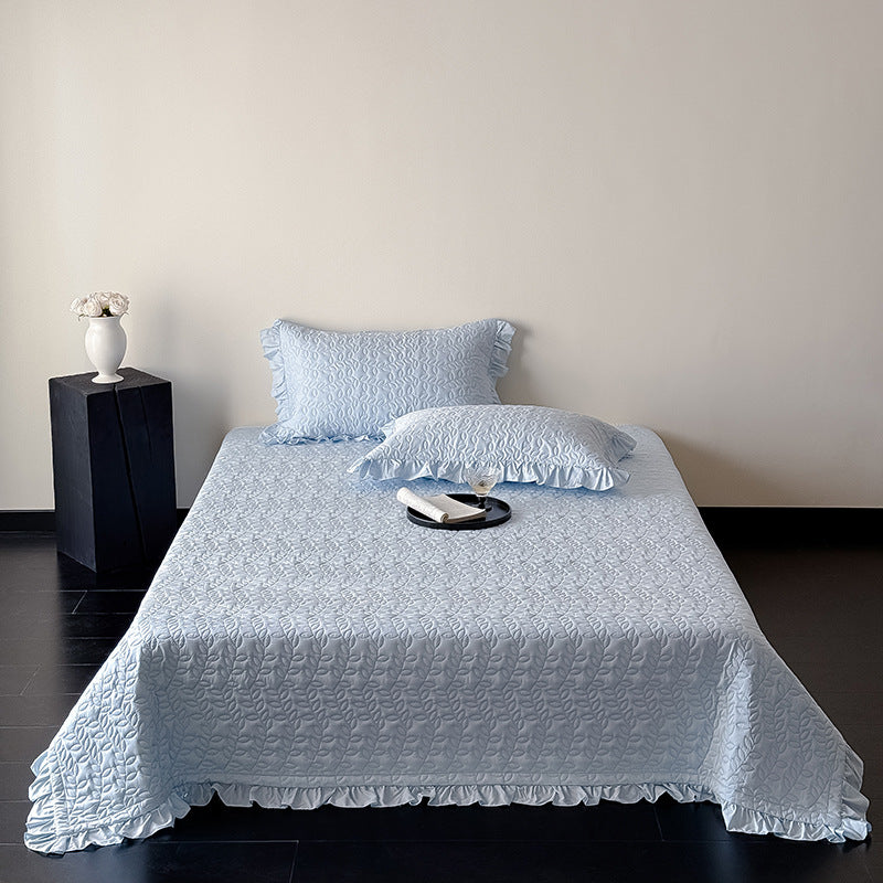 Quilted Ruffled-Edge Bedspread and Pillow Sham Set