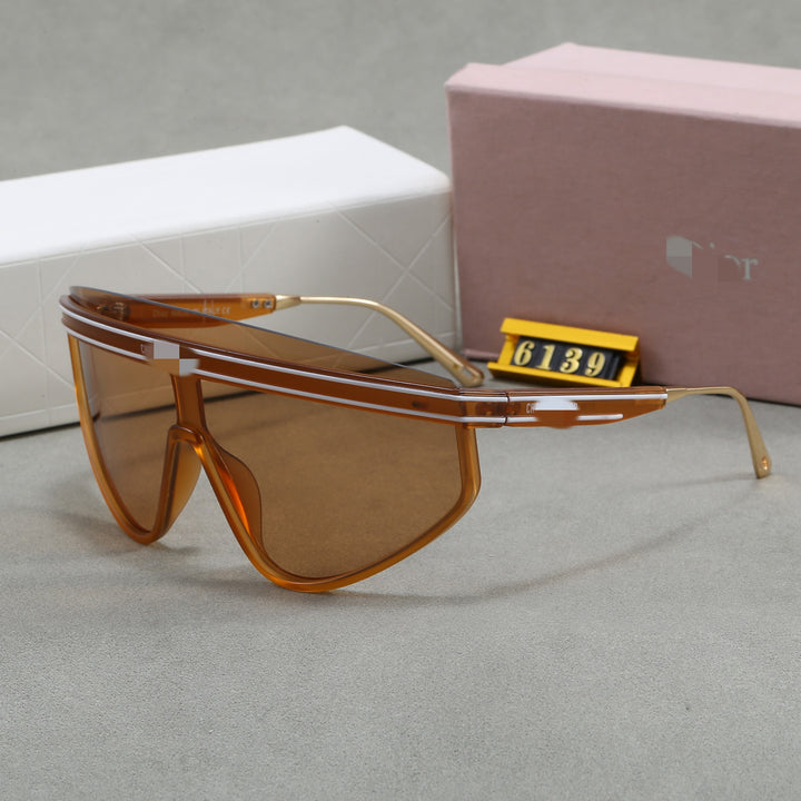 Ladies Cat-Eye Sunglasses with Modern Design Stornfield