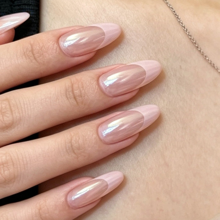 Glossy Almond-Shaped Press-On Nails Stornfield