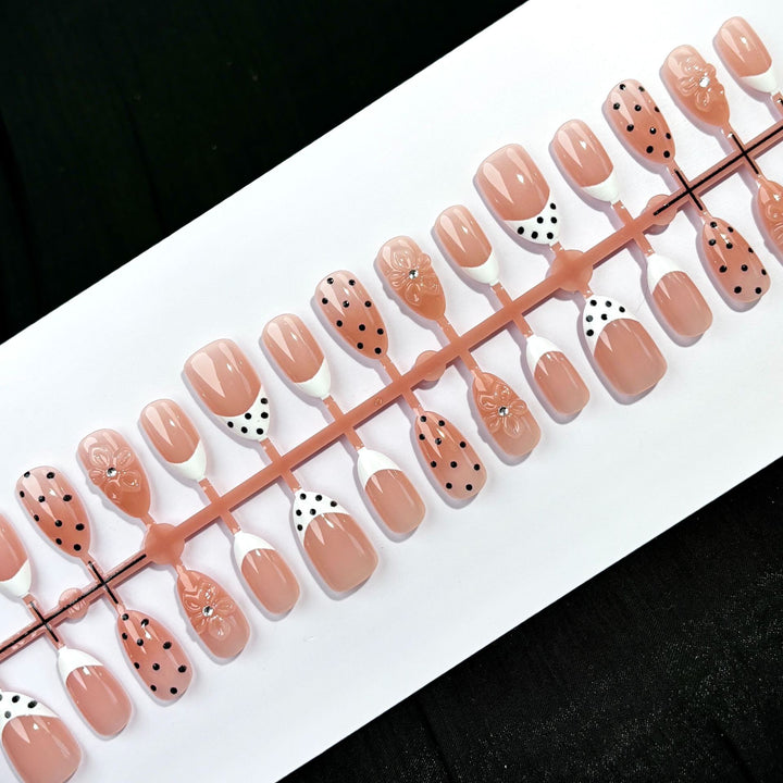 Elegant Decorative Nail Art Tips