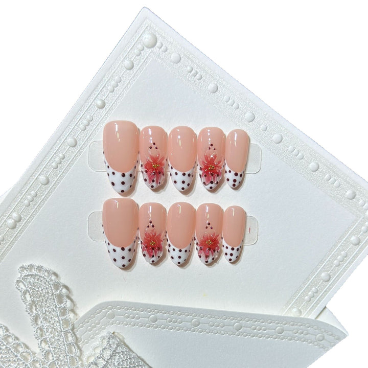 Elegant Floral Press-On Nails Stornfield